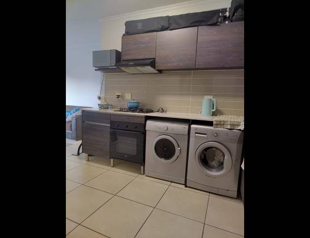 1 BEDROOM PROPERTY TO RENT IN OLIVEDALE